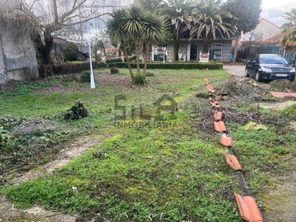VENTA 3 CASAS EN XINZO