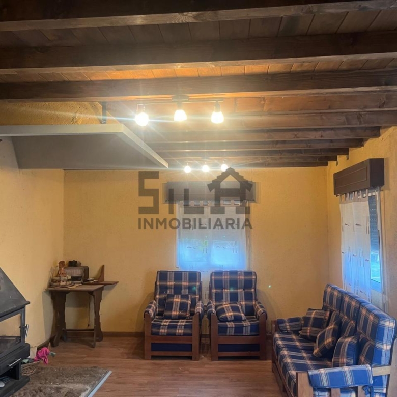 VENTA 3 CASAS EN XINZO