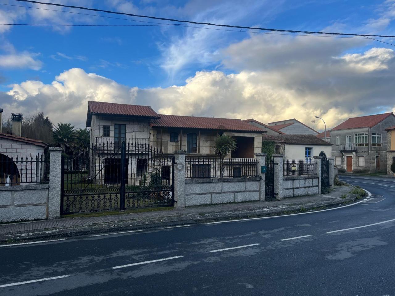 176847287121800043546_176847270986 VENTA 3 CASAS EN XINZO