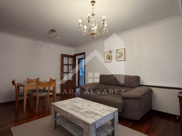 SE ALQUILA LUMINOSO APARTAMENTO DE DOS HABITACIONES CON 2 PLAZAS DE GARAJE  EN JUAN BAUSTISTA ANDRADE ZONA PASARON