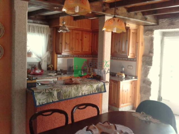 Casa en venta en PADERENE DE ALLARIZ