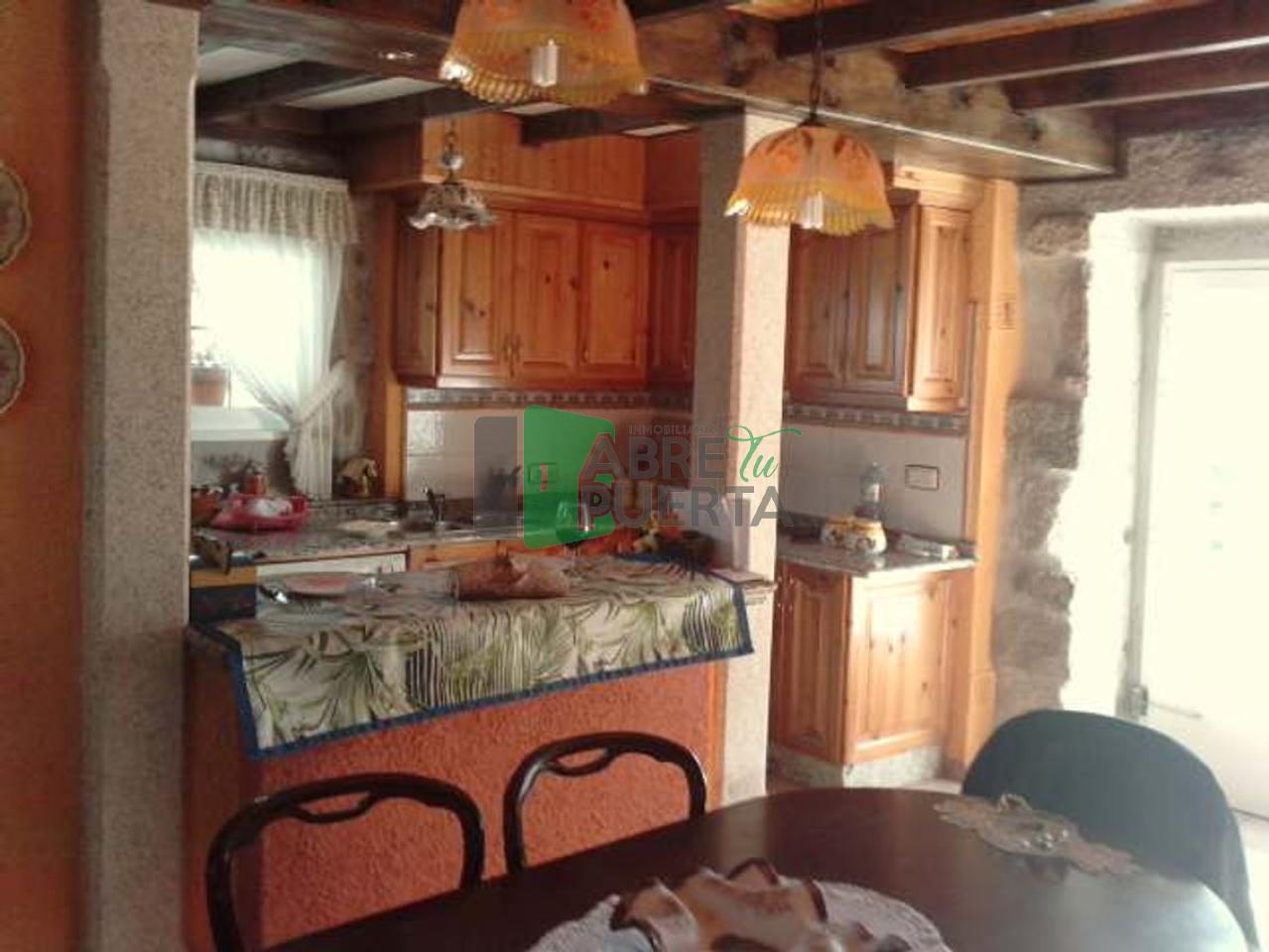Casa en venta en PADERENE DE ALLARIZ