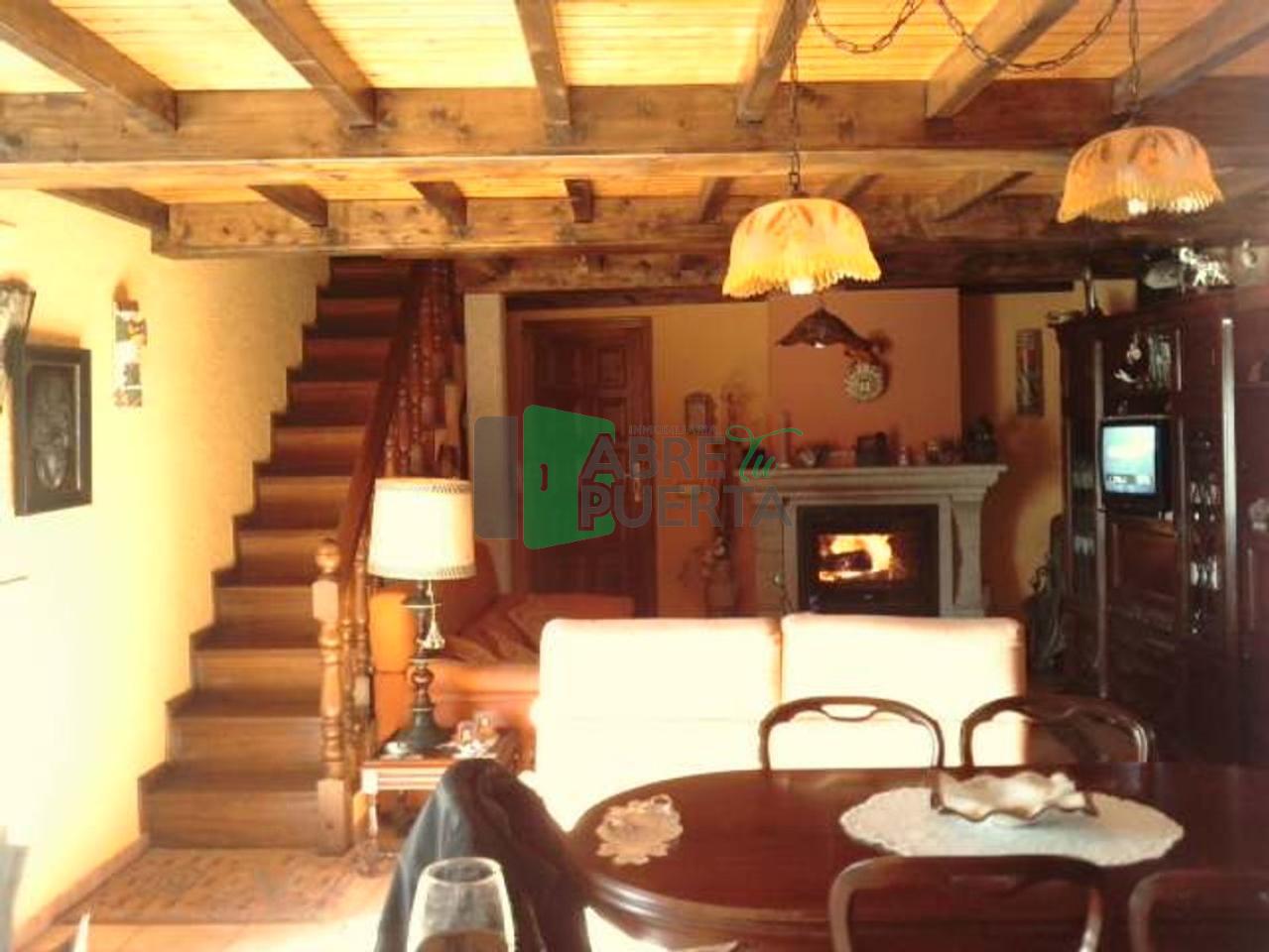 Casa en venta en PADERENE DE ALLARIZ