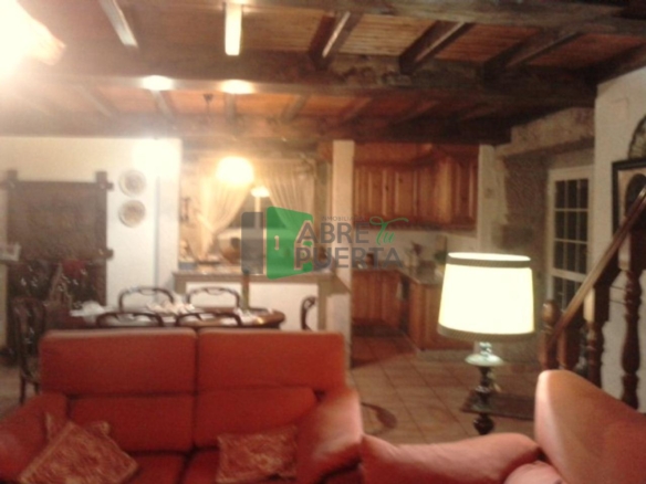 Casa en venta en PADERENE DE ALLARIZ