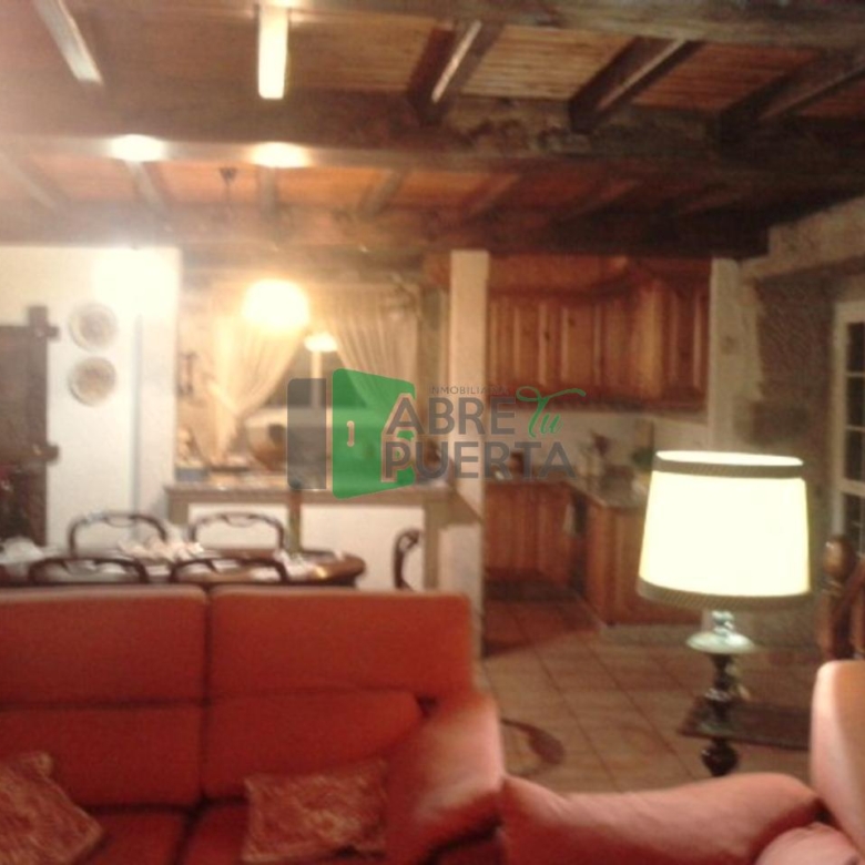 Casa en venta en PADERENE DE ALLARIZ