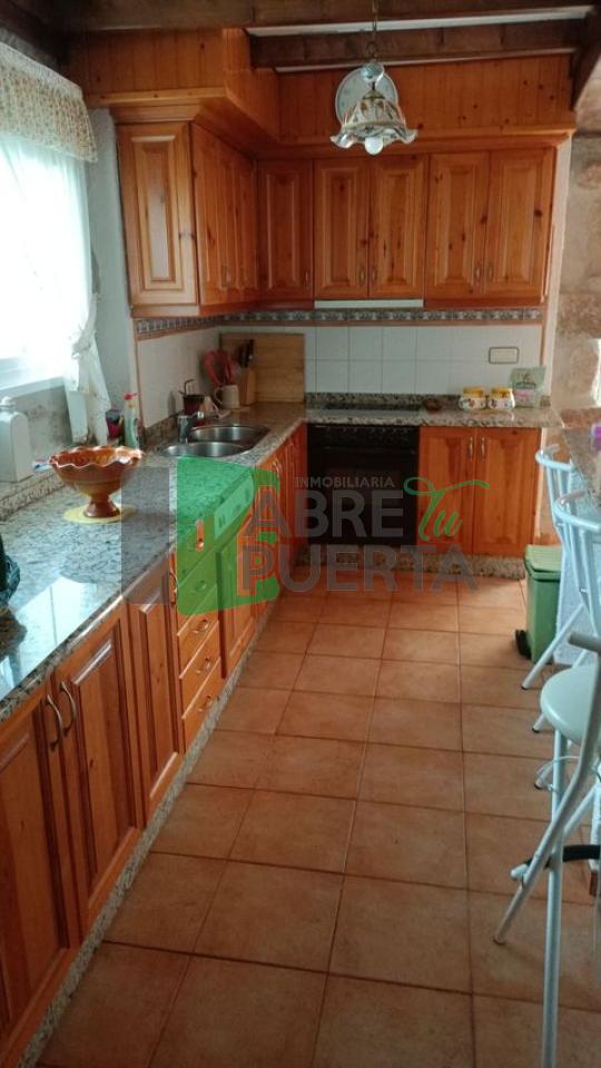 Casa en venta en PADERENE DE ALLARIZ