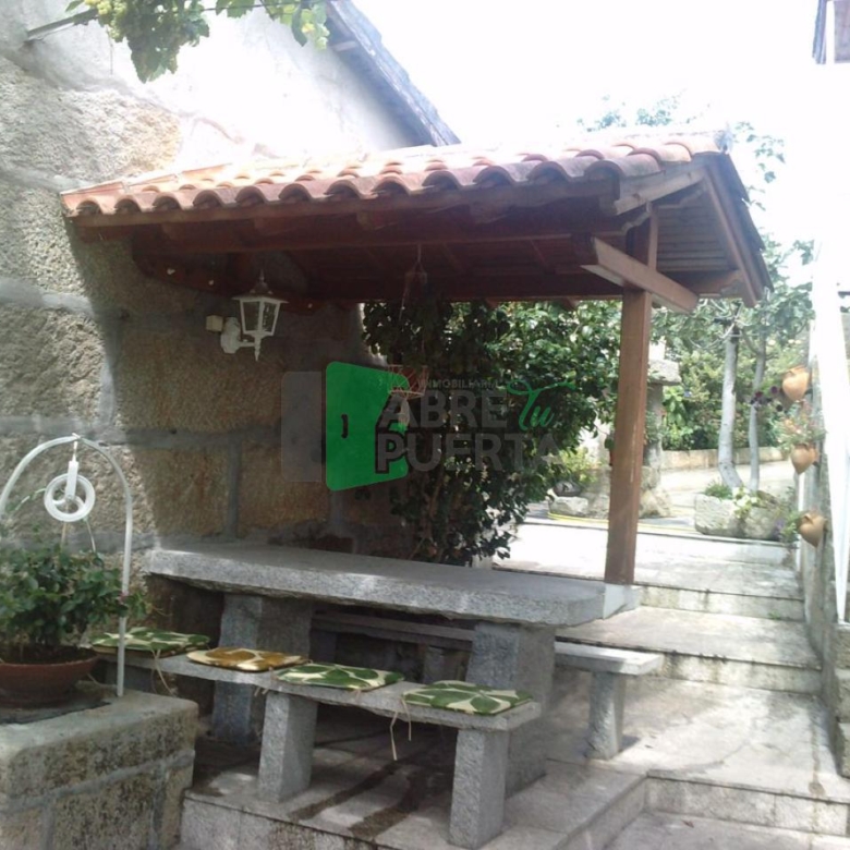 Casa en venta en PADERENE DE ALLARIZ