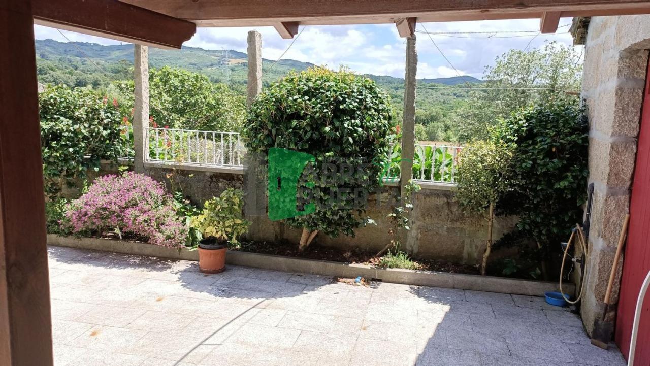 Casa en venta en PADERENE DE ALLARIZ
