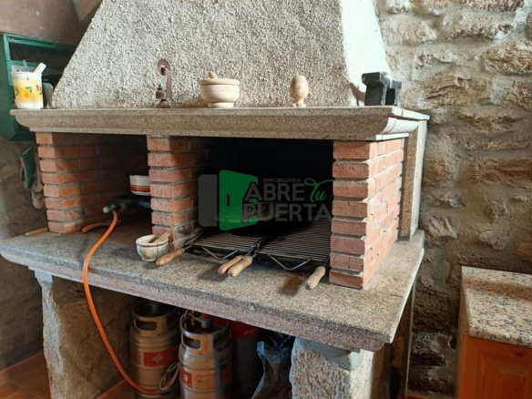 Casa en venta en PADERENE DE ALLARIZ