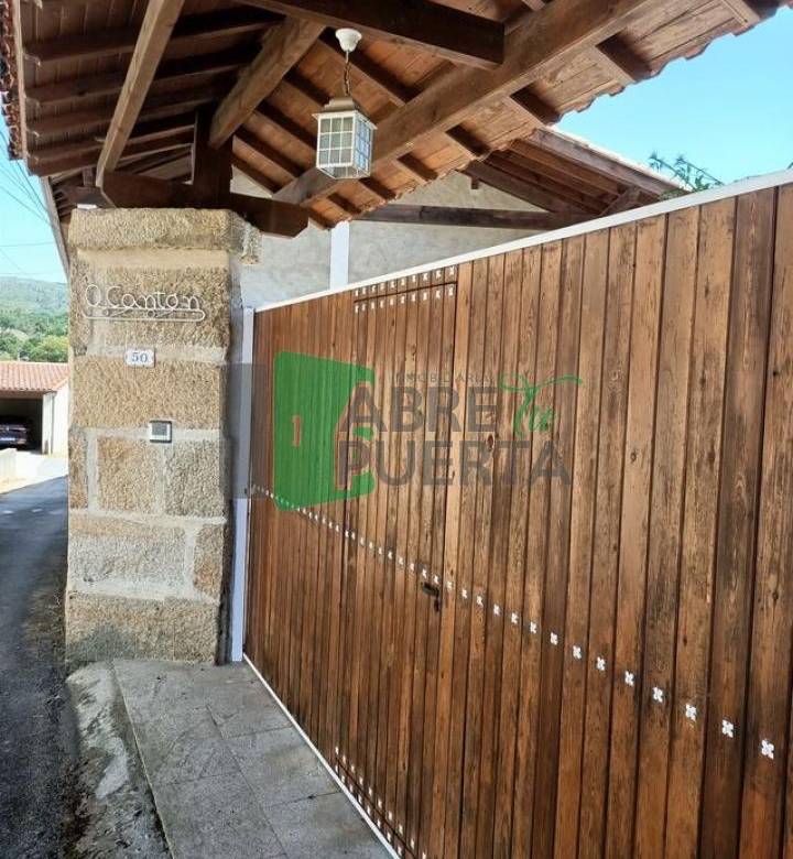 Casa en venta en PADERENE DE ALLARIZ