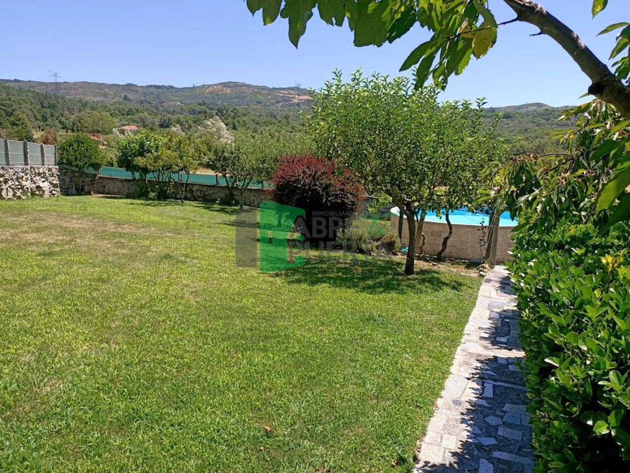 Casa en venta en PADERENE DE ALLARIZ