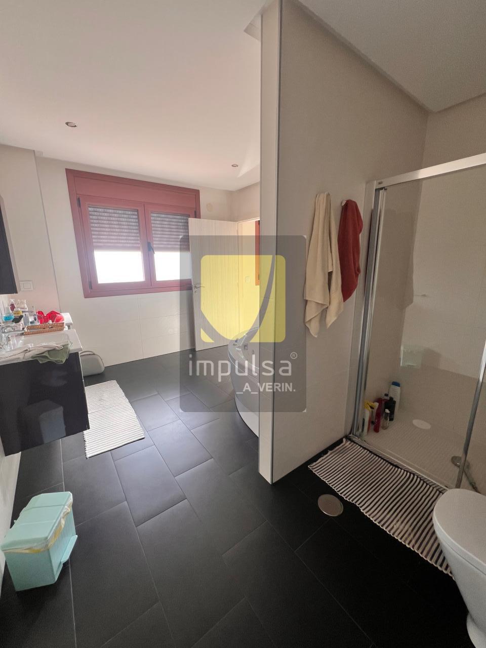 176959897827400043662_176103670877 Chalet en VERIN