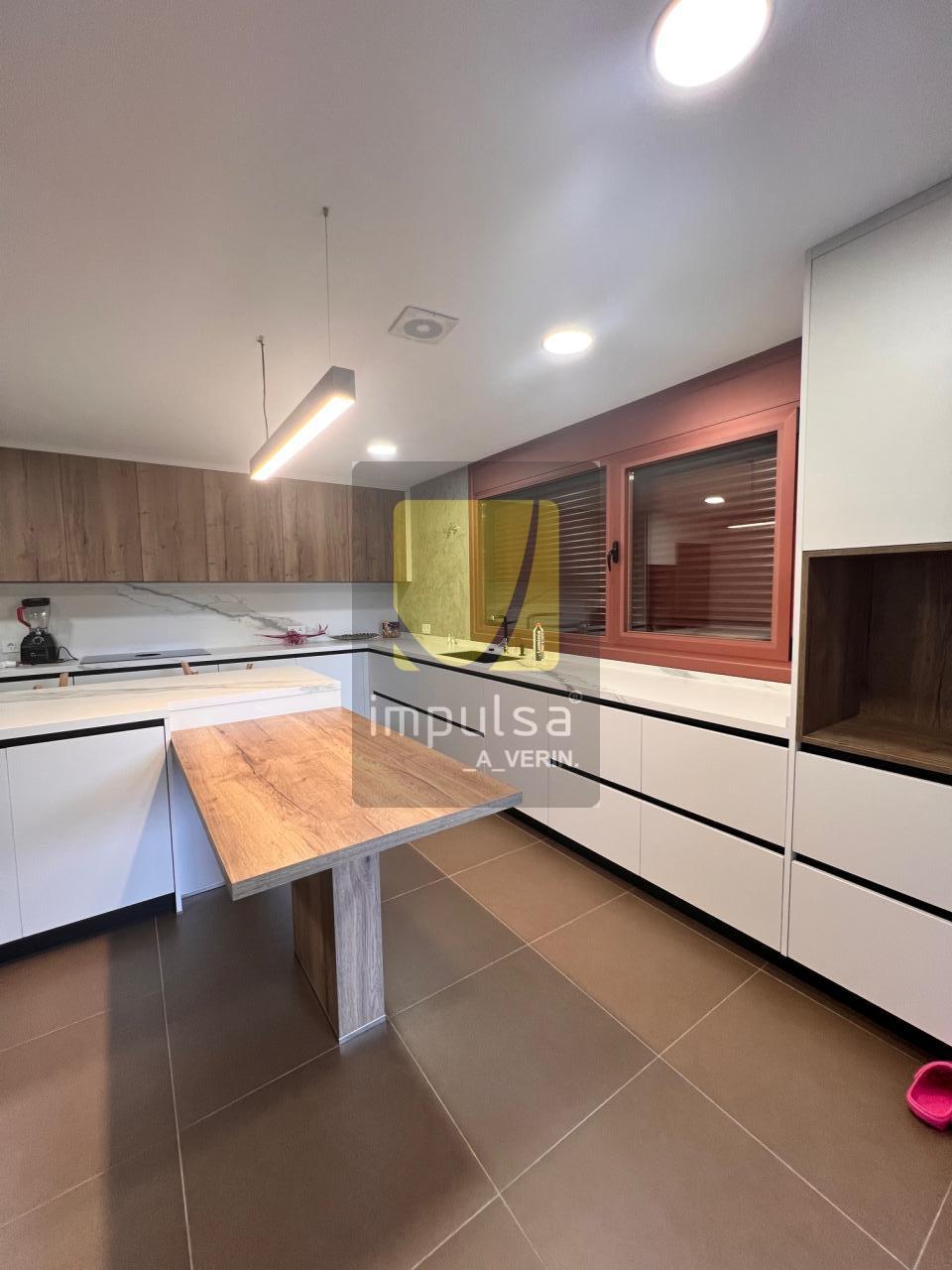 176959899893000043662_176103673943 Chalet en VERIN