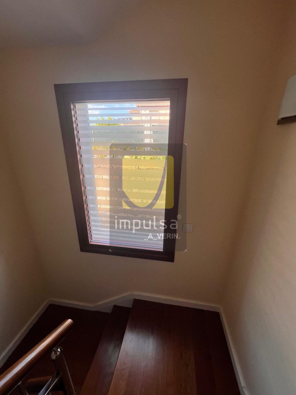176959900237000043662_176103674885 Chalet en VERIN