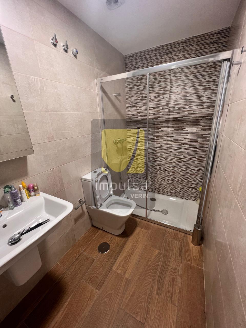 176959900871600043662_176103676627 Chalet en VERIN