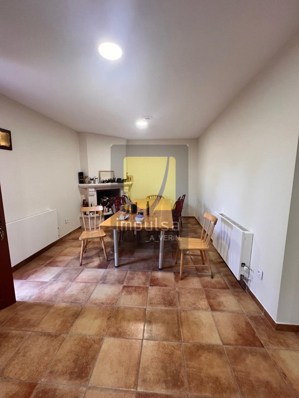 176959901081900043662_176103677491 Chalet en VERIN