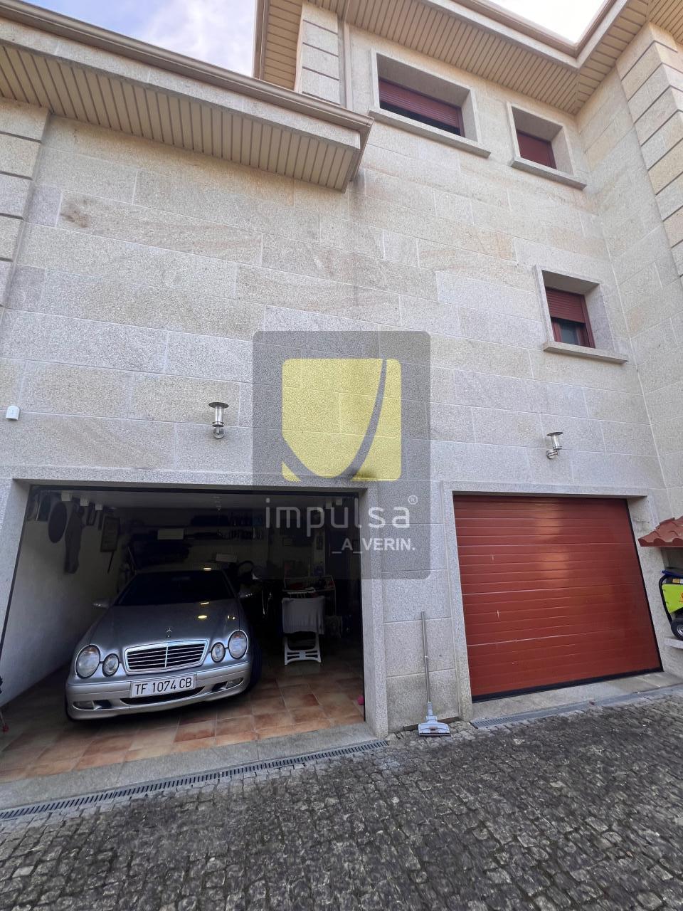 176959901472500043662_176103678131 Chalet en VERIN