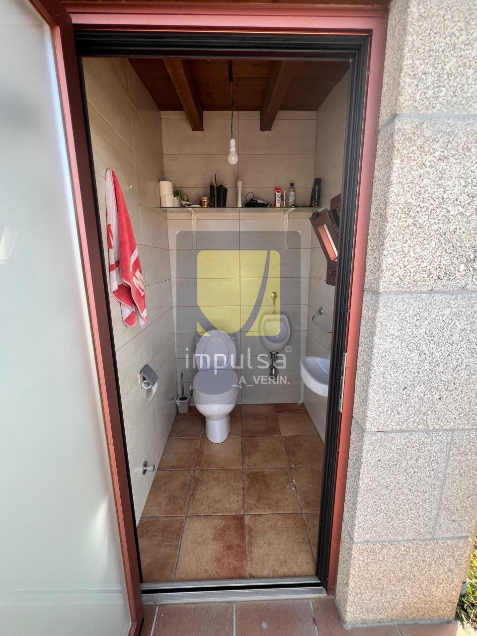 176959901758600043662_176103679183 Chalet en VERIN