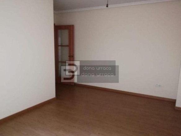 VENTA DE PISO EN EL PIÑEIRAL