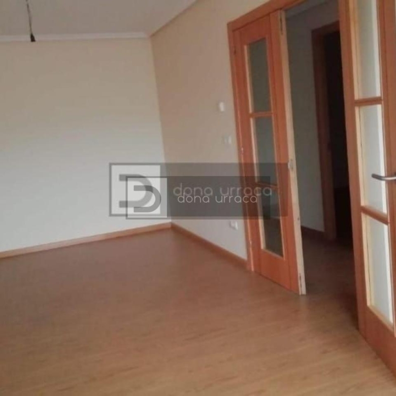 VENTA DE PISO EN EL PIÑEIRAL
