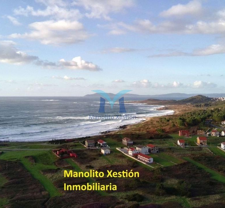 Casa con terreno y Vistas al Mar