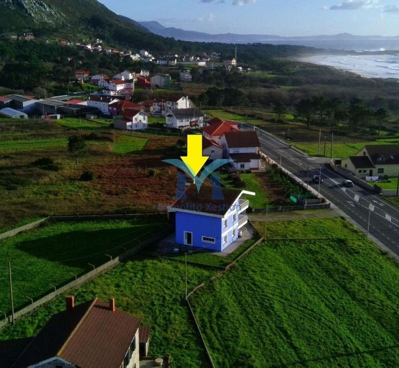 Casa con terreno y Vistas al Mar