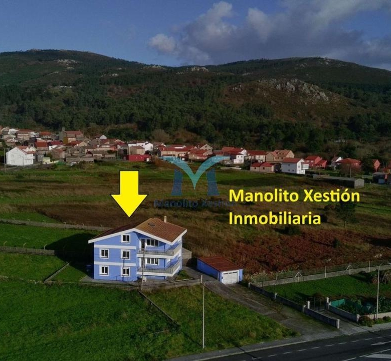 Casa con terreno y Vistas al Mar