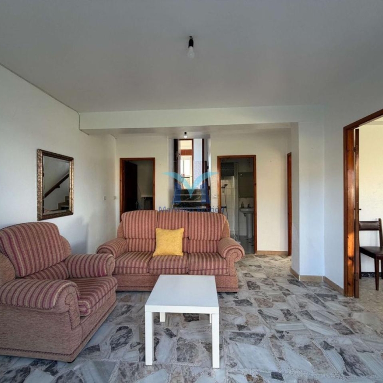 Casa con terreno y Vistas al Mar