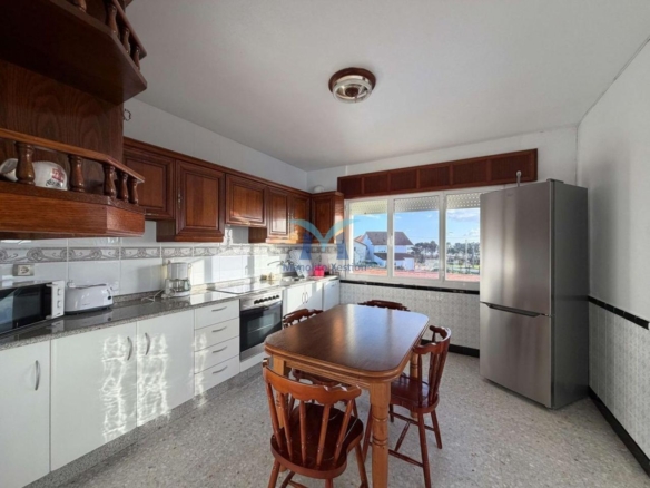 Casa con terreno y Vistas al Mar