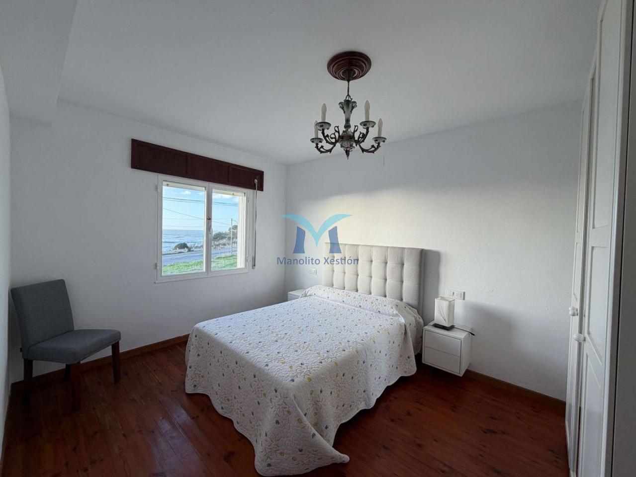 Casa con terreno y Vistas al Mar
