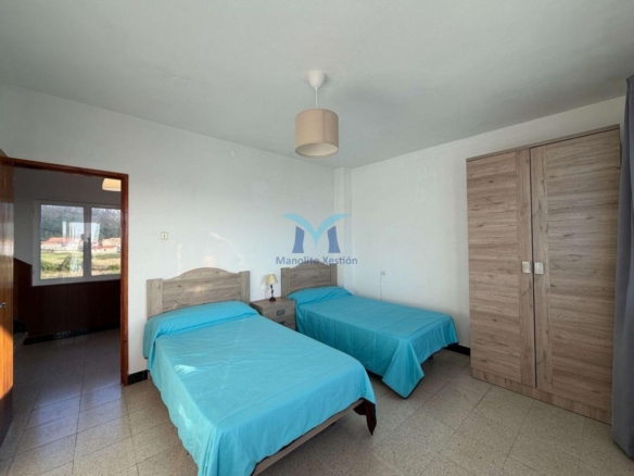 Casa con terreno y Vistas al Mar