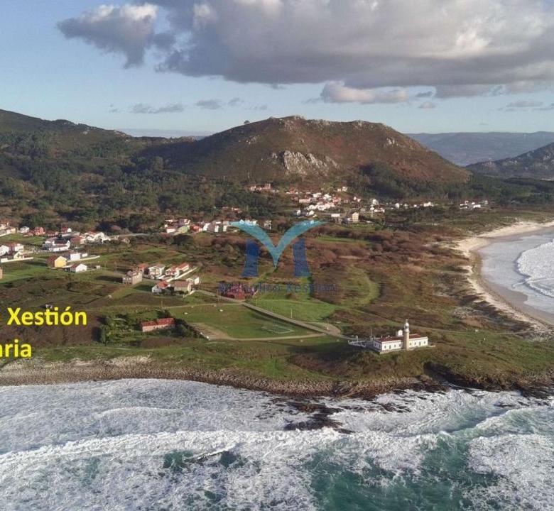 Casa con terreno y Vistas al Mar