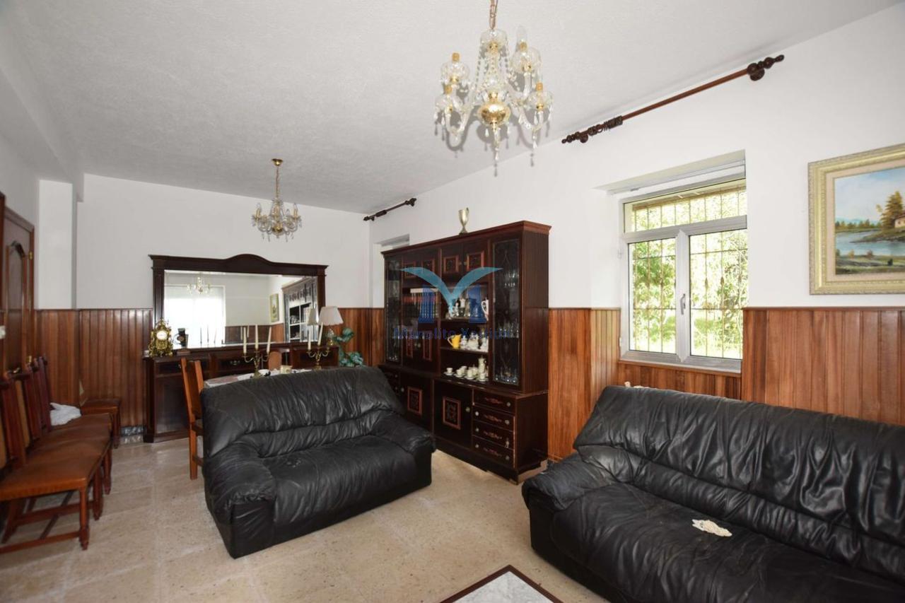 176987890051400043701_176976372685 Casa con Parcela Cerrada en Ameixenda – Cee