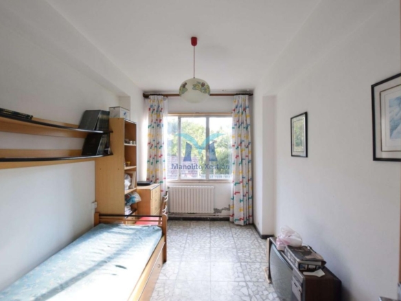 Casa con Parcela Cerrada en Ameixenda – Cee