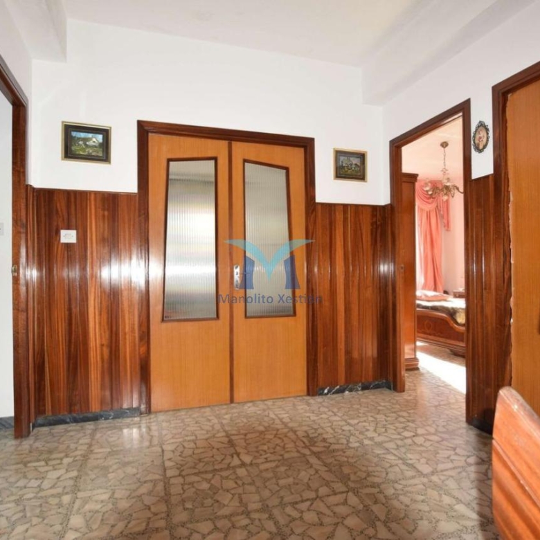 Casa con Parcela Cerrada en Ameixenda – Cee