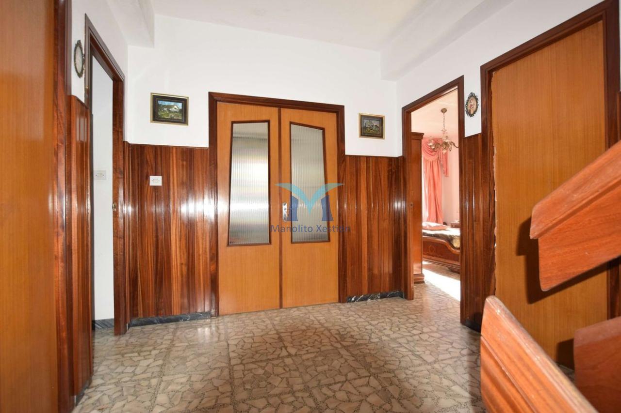 176987890342100043701_176976372917 Casa con Parcela Cerrada en Ameixenda – Cee