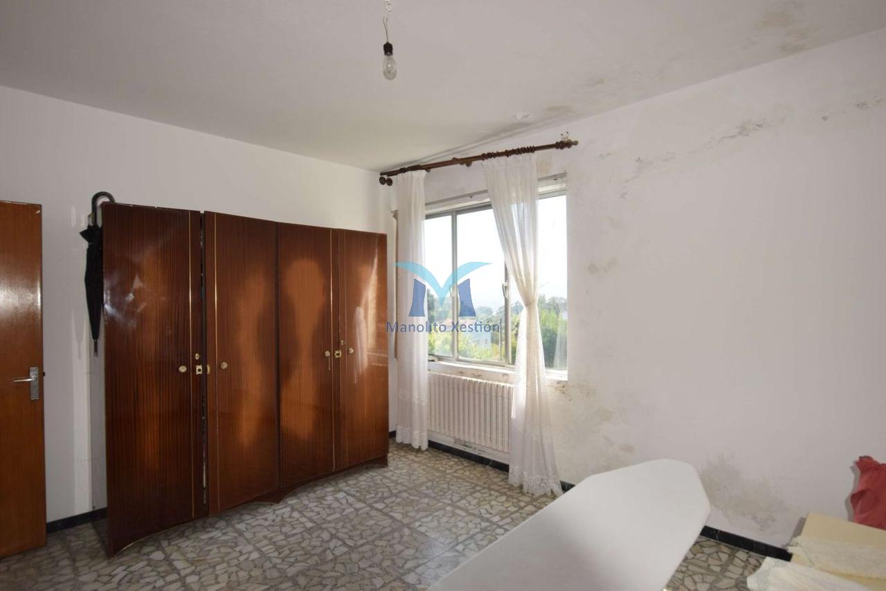 176987890574600043701_176976373111 Casa con Parcela Cerrada en Ameixenda – Cee