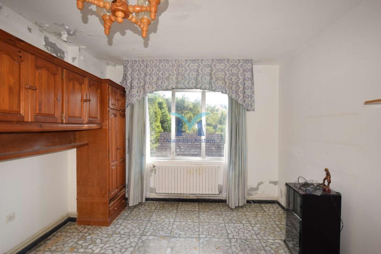 176987890750600043701_176976373303 Casa con Parcela Cerrada en Ameixenda – Cee