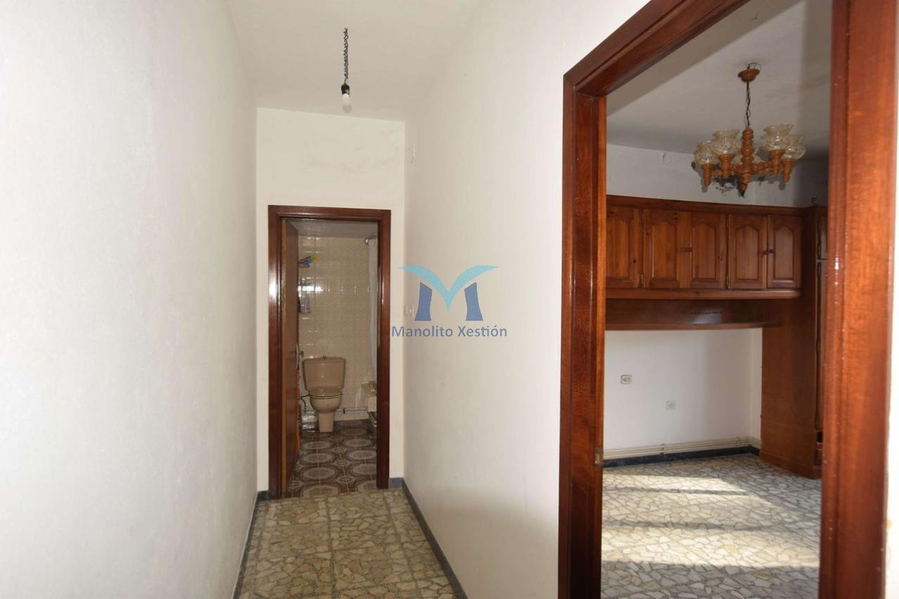 176987890754400043701_176976373224 Casa con Parcela Cerrada en Ameixenda – Cee