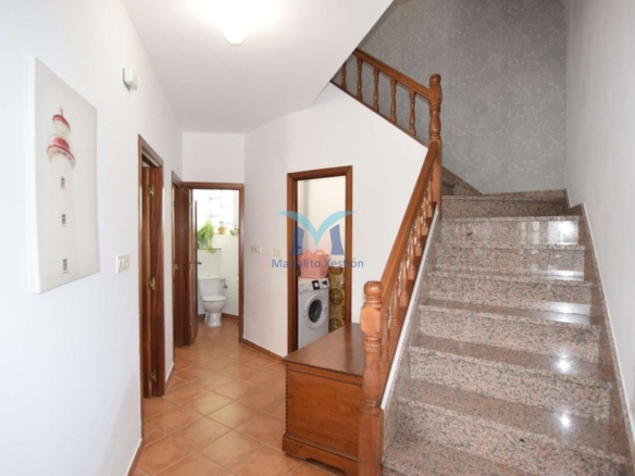 Casa de 146 m² en Muxía, exterior, con finca de 971 m², garaje y lareira