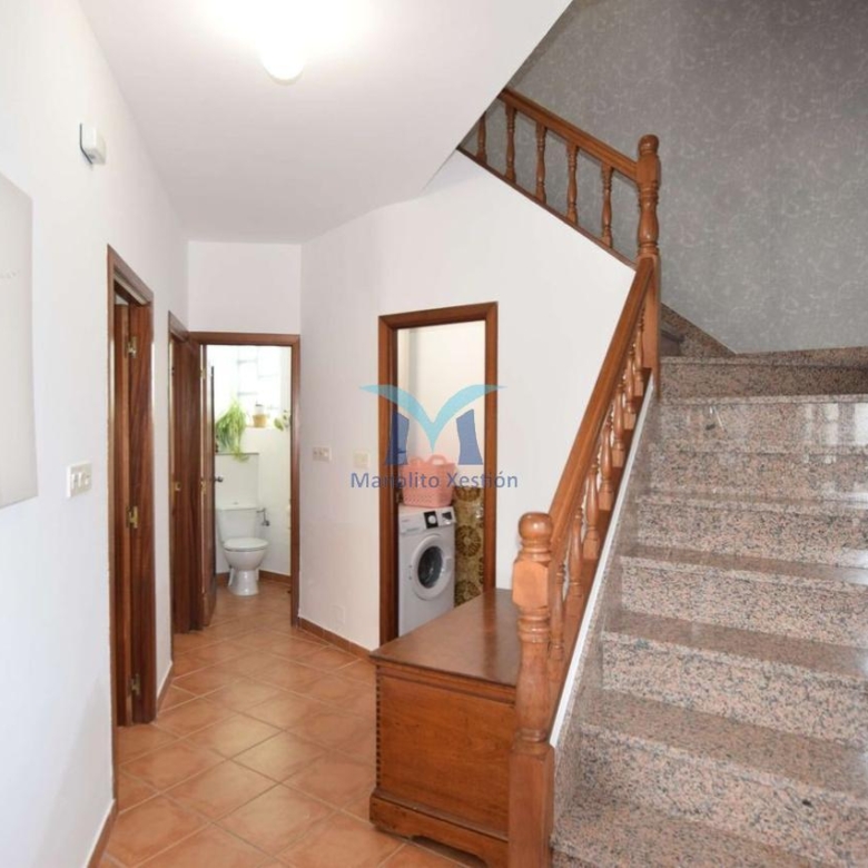 Casa de 146 m² en Muxía, exterior, con finca de 971 m², garaje y lareira