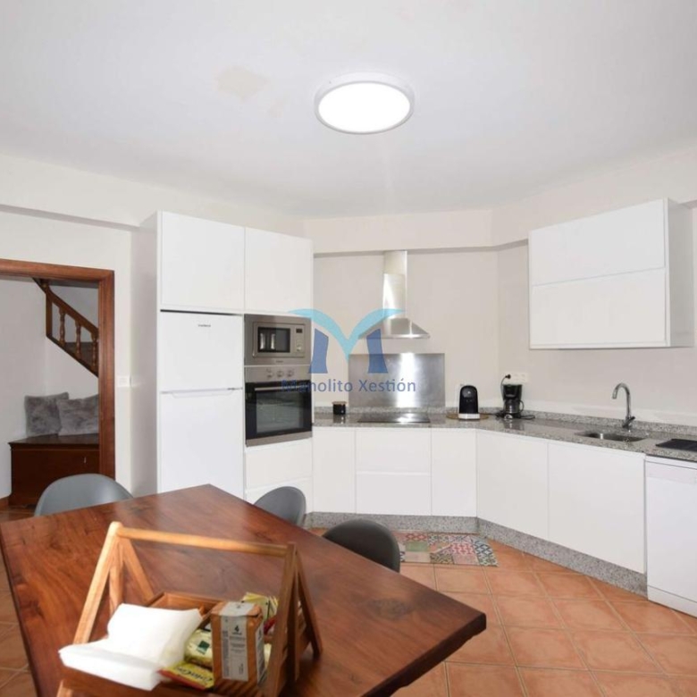 Casa de 146 m² en Muxía, exterior, con finca de 971 m², garaje y lareira