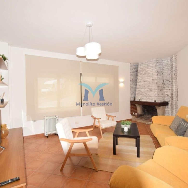 Casa de 146 m² en Muxía, exterior, con finca de 971 m², garaje y lareira