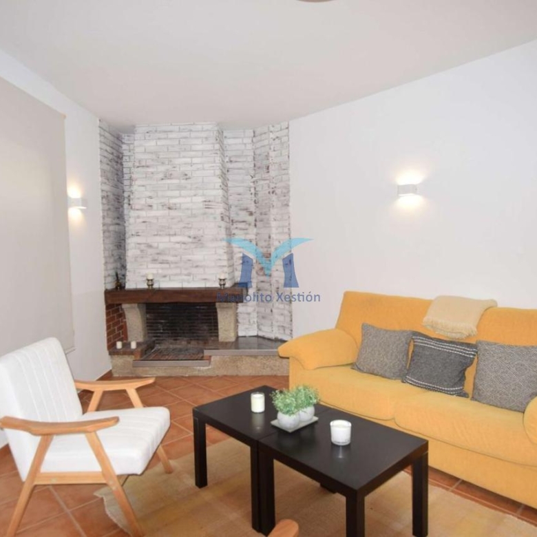 Casa de 146 m² en Muxía, exterior, con finca de 971 m², garaje y lareira