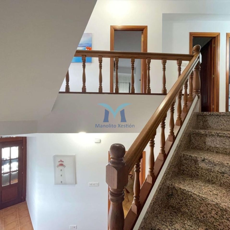 Casa de 146 m² en Muxía, exterior, con finca de 971 m², garaje y lareira
