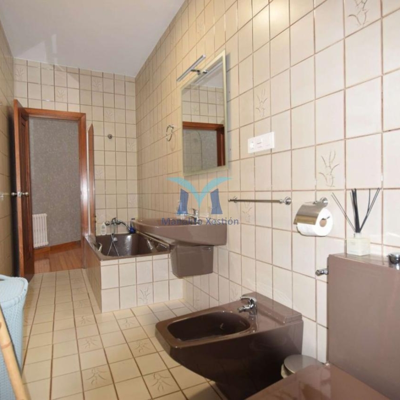 Casa de 146 m² en Muxía, exterior, con finca de 971 m², garaje y lareira