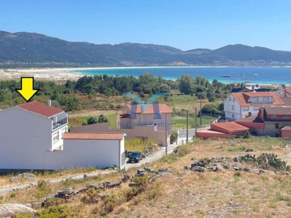 Casa en Zona Tranquila con Vistas al Mar