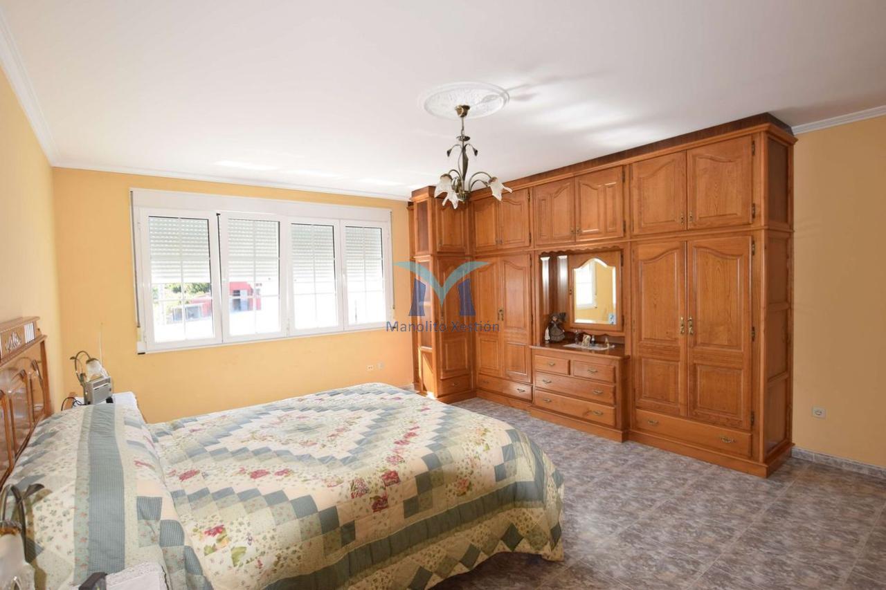 Casa en Zona Tranquila con Vistas al Mar
