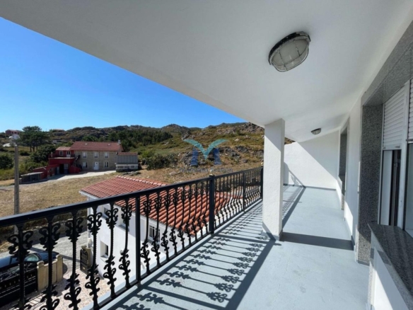 Casa en Zona Tranquila con Vistas al Mar