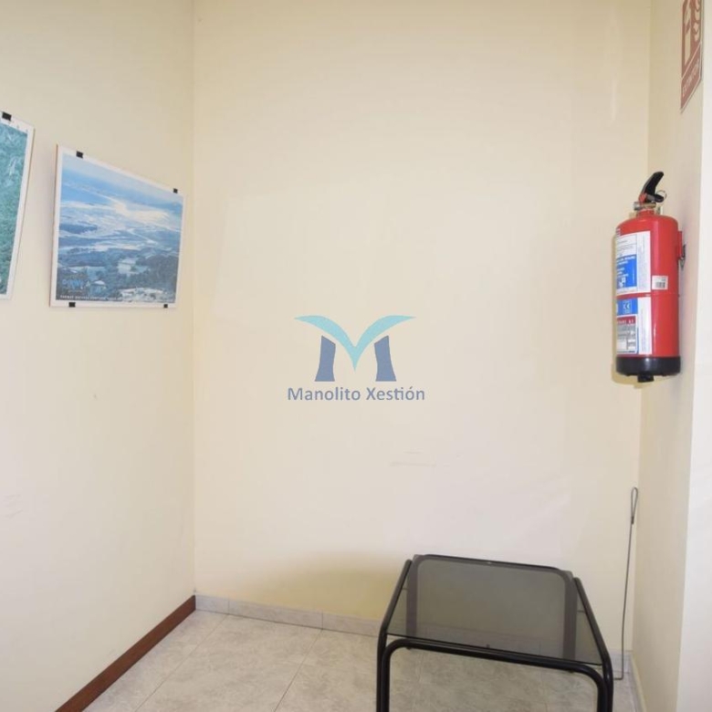 Oficina en calle Breas, 43